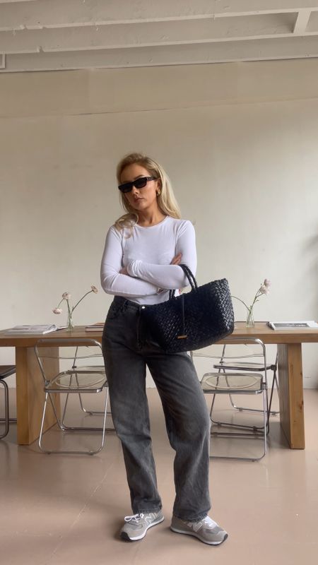 Long sleeve t-shirt, straight jeans, trainers, leather handbag, sunglasses

#LTKeurope #LTKSeasonal #LTKstyletip