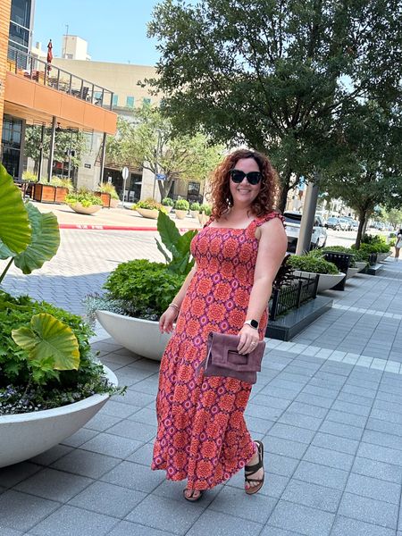 Soma dresses will forever be my favorite! I’ve been wearing them for years and adore this fall color combo: rust and plum always! I’m wearing the XL. Paired with my trusty (and old) Clark’s sandals. I’ve tagged what I can.

#LTKcurves #LTKSeasonal #LTKmidsize