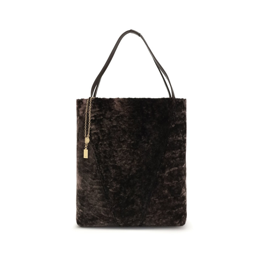 Chloé Large Spin Tote Bag In Soft Shearling | Jomashop.com & JomaDeals.com