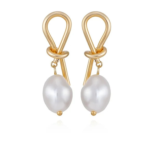 Time and Tru Women's Goldtone Delicate Pearl Stud Earring | Walmart (US)