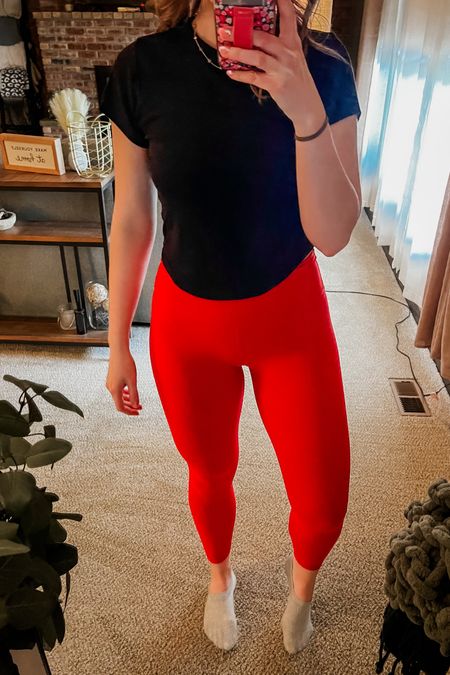HOW FUN are these leggings?! Loveee this color! And only $32! 

#LTKfitness