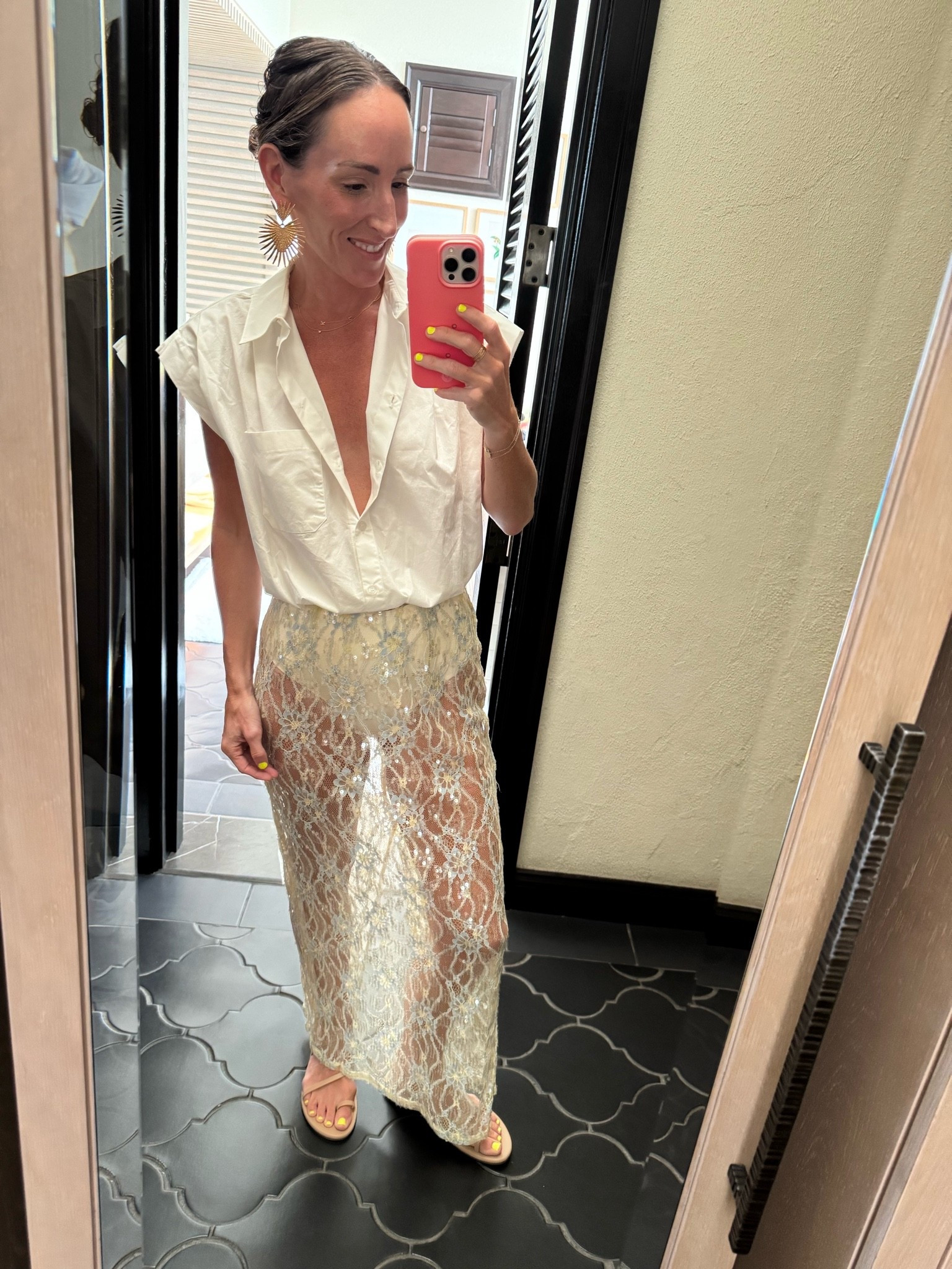 Summer outfit | sparkle lace skirt | white cropped button down | tan sandals

#LTKootd #LTKSeasonal #LTKTravel