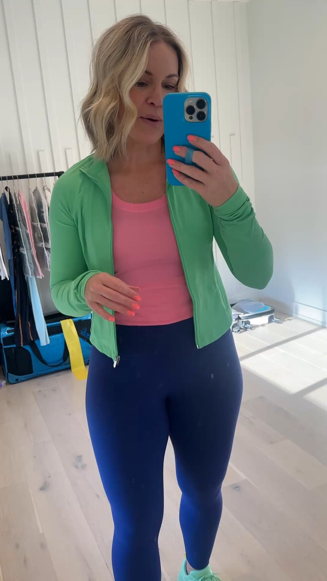 This green and pink combo is soooo good!!!! #hocspring #athleta 

#LTKSaleAlert #LTKFitness #LTKOver40