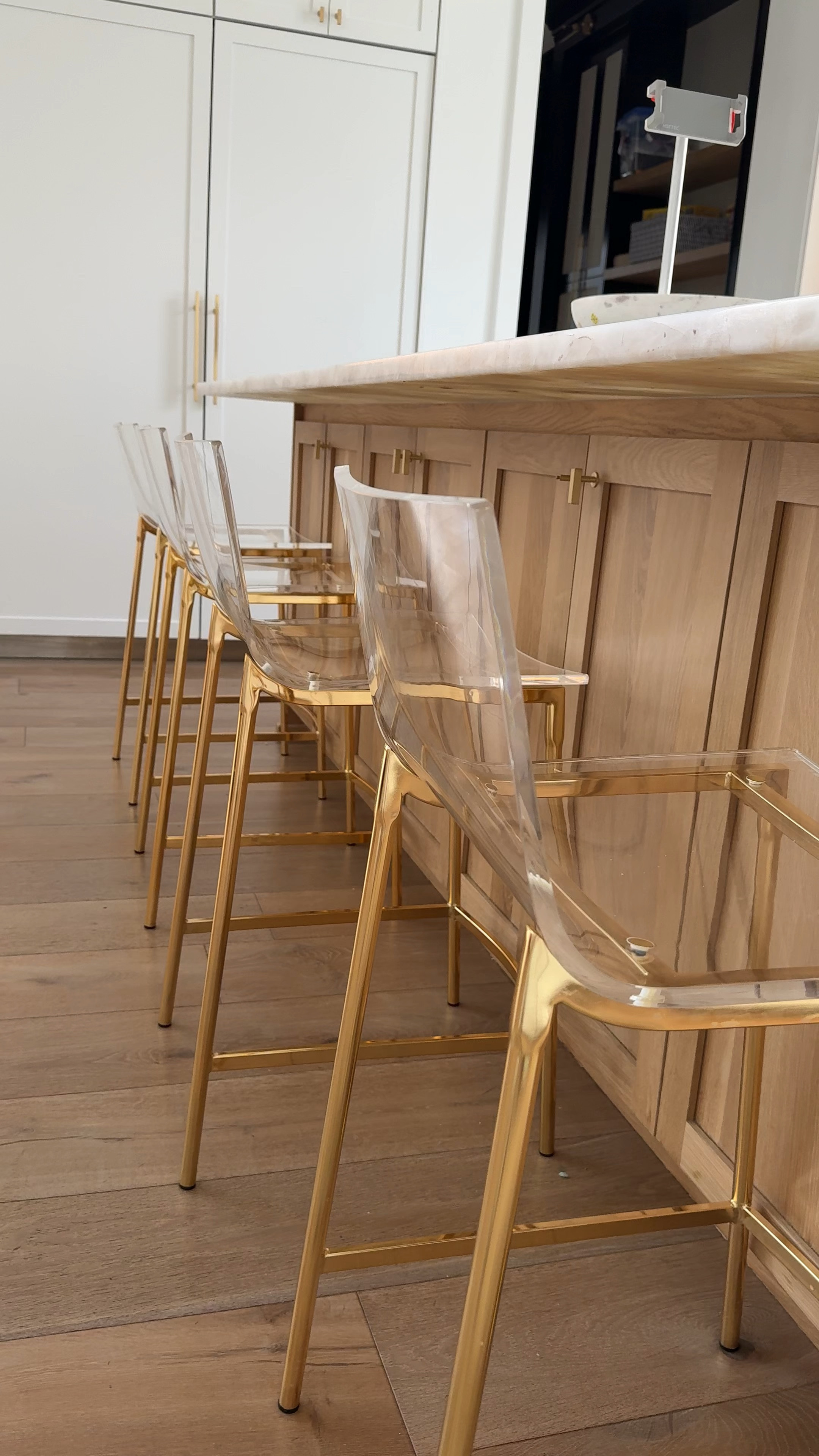 Obsessing over our new barstools! we had performance fabric upholstered prior to these and the amount of food/grime in the crevices was just not appealing! These are so aesthetically pleasing and easy to keep clean! Linked the new ones and old ones!

#LTKSaleAlert #LTKFamily #LTKHome