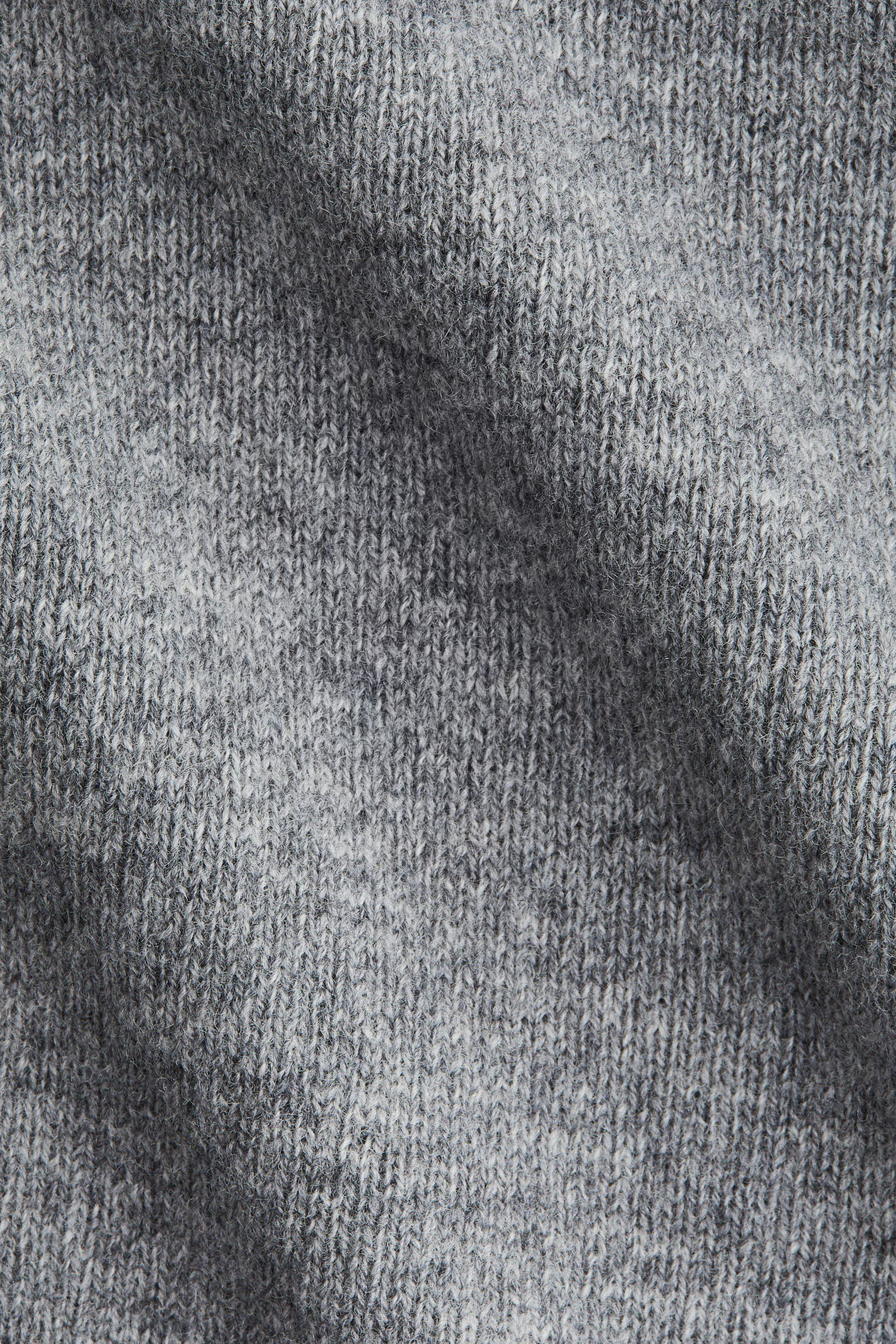 Oversized wool jumper | H&M (UK, MY, IN, SG, PH, TW, HK)