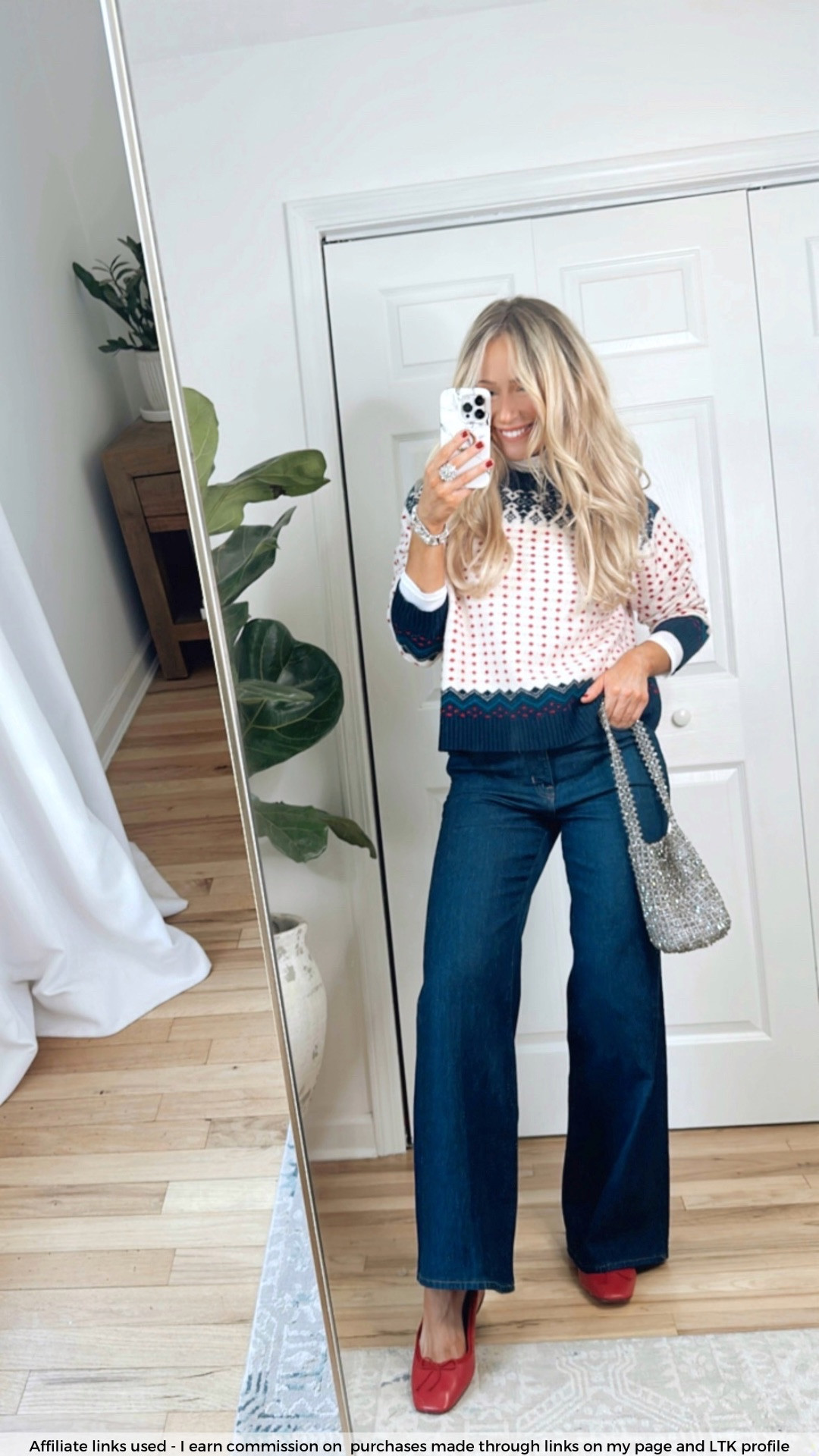 Casual holiday outfit 

#LTKHoliday