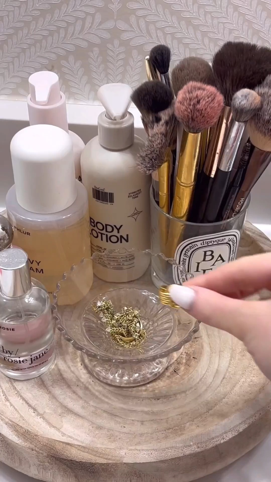 sharing my night routine favorites 🤍🫧

Don’t miss out on the Sephora savings event🥰 — get up to 20% off as an insider with code SPRINGSALE




Good deals, sales, sale alert, routine, get unready with me, self care, sidneymarieduke 


#LTKSaleAlert #LTKBeauty