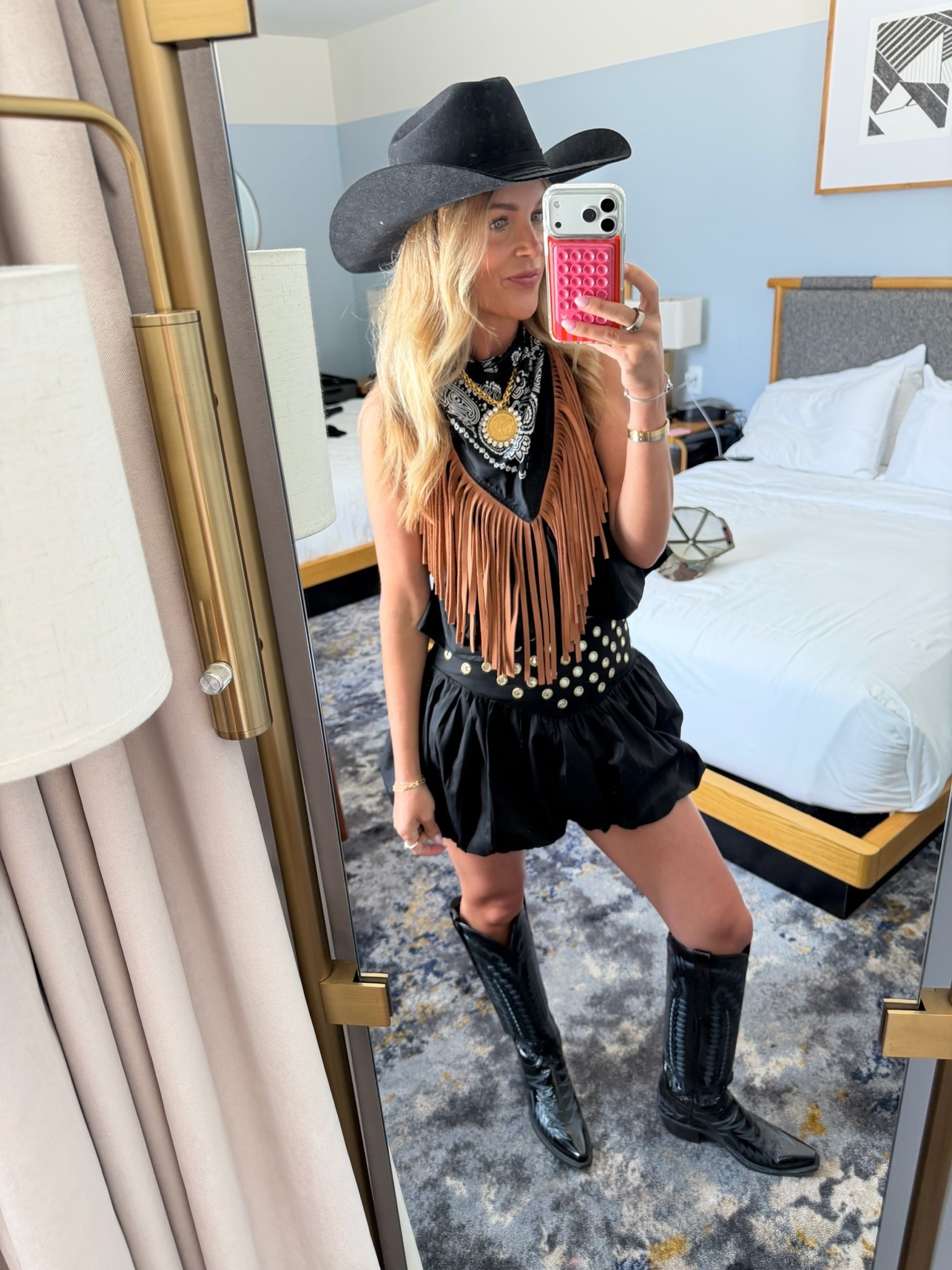 Use code Ashlee20! for 20% off site wide excluding furs

#LTKootd #LTKOver40 #LTKPetite
