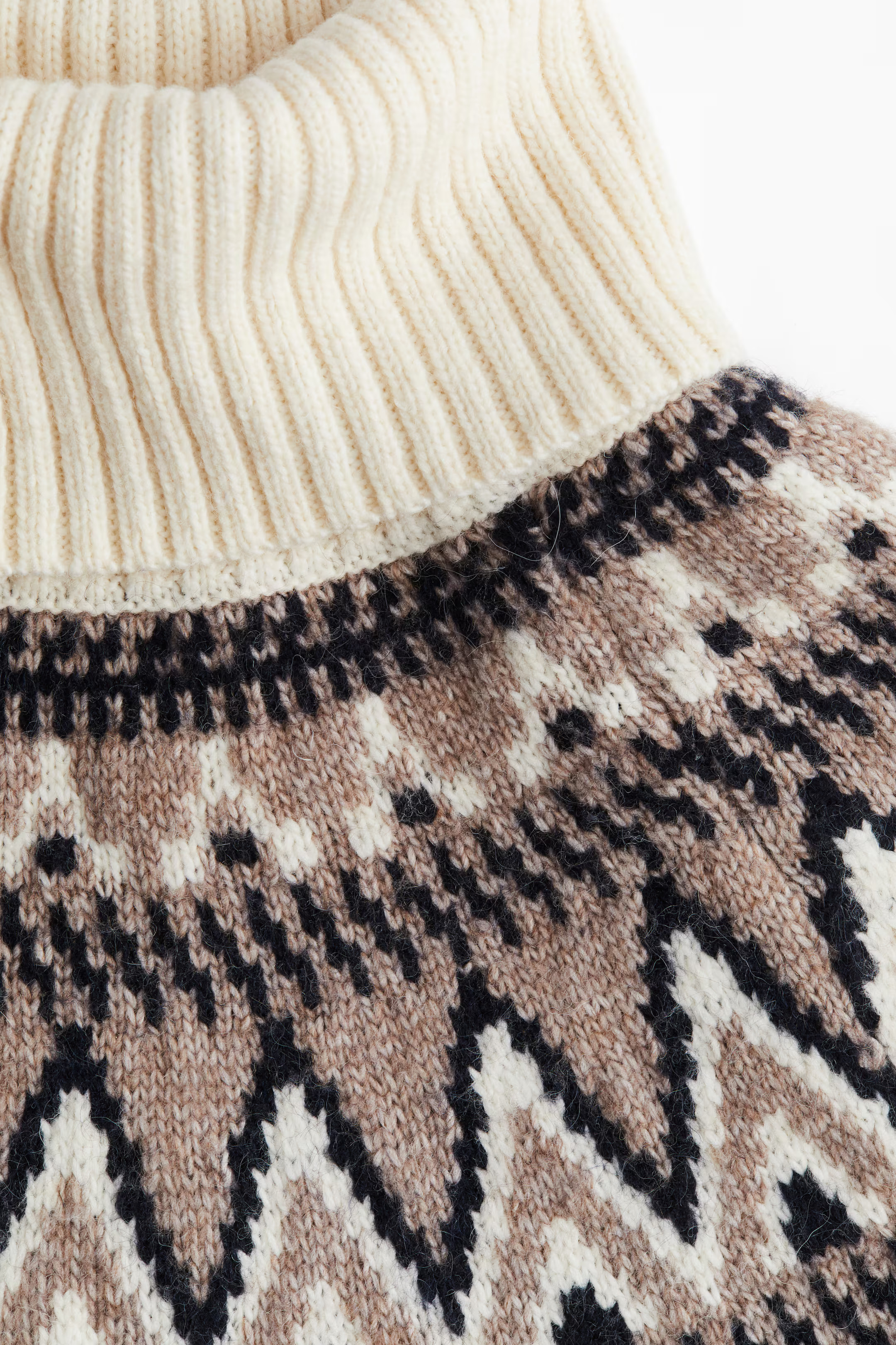 Rollkragenpullover mit Jacquardmuster | H&M (DE, AT, CH, NL, FI)