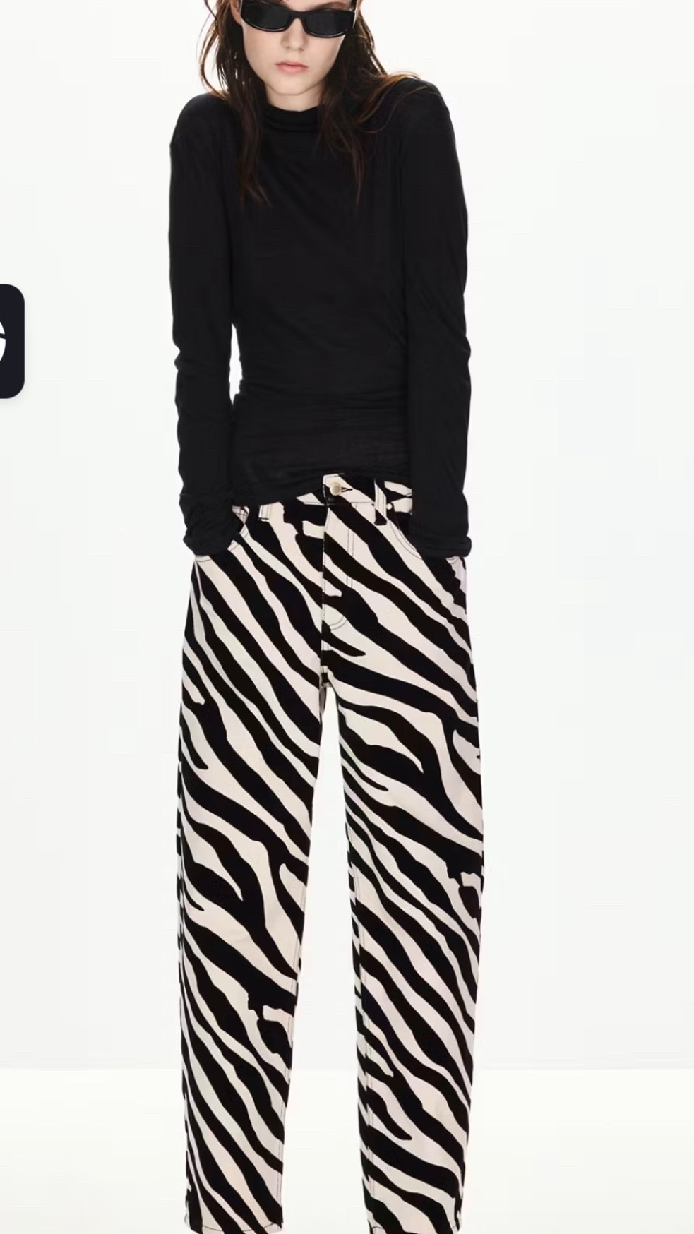 Pantalones con los dos must have prints de la temporada y son de Mango

#LTKootd #LTKSeasonal