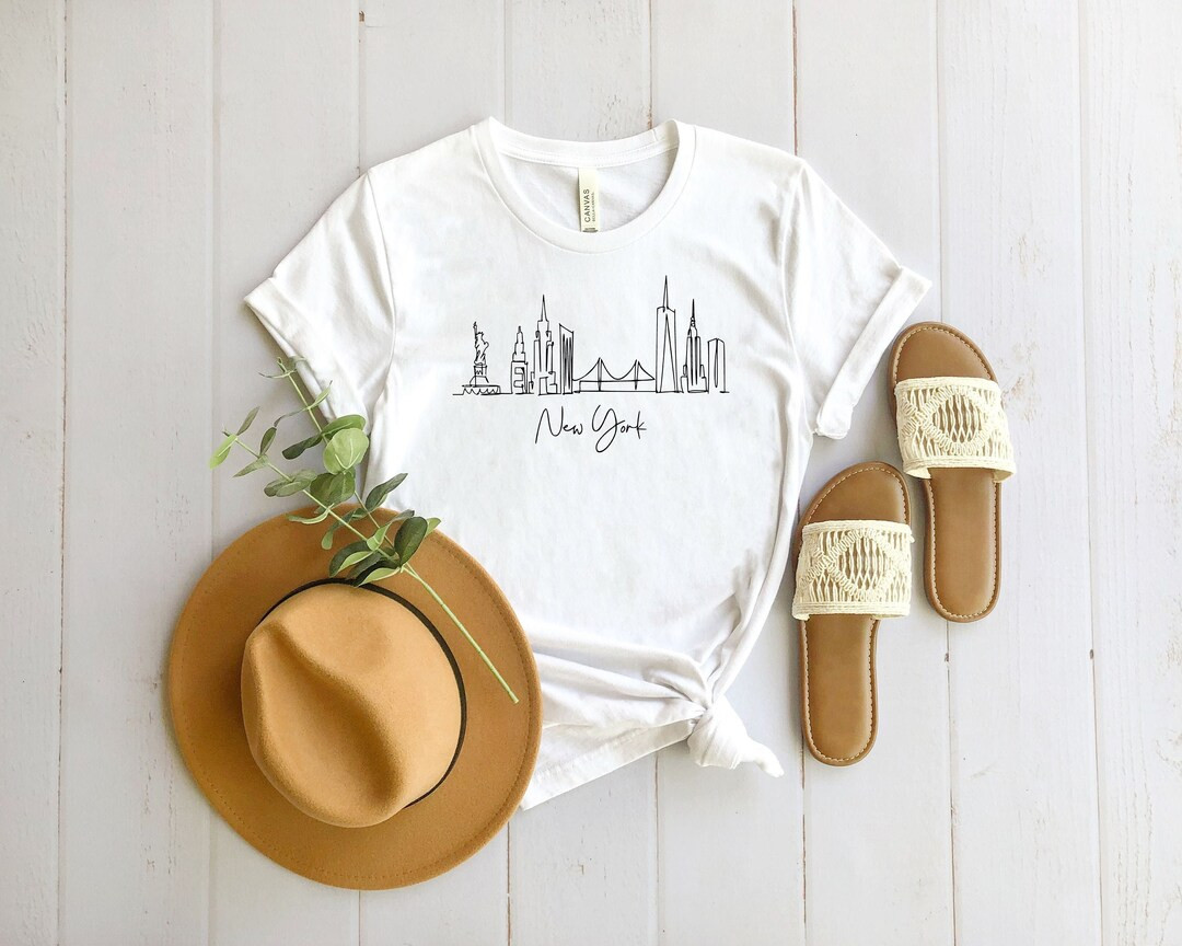 New York T-shirt, New York Skyline Canvas, New York City Shirt, Minimalist Shirt, Girlfriend Gift... | Etsy (US)