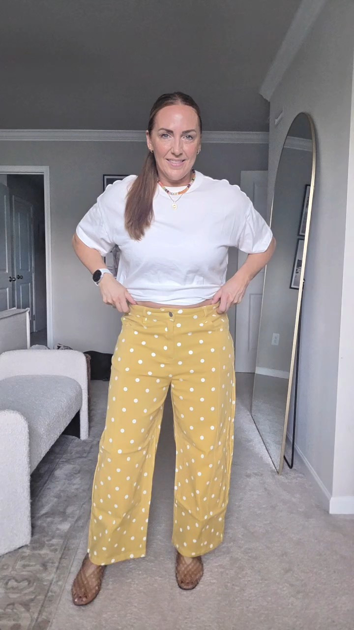 These polka dot barrel pants from Amazon are the cutest transitional staple for warm fall days. Tap to shop the full look!#amazonfashion #barrelpants #transitionalstyle #falloutfit  

#LTKSeasonal #LTKootd #LTKMidsize
