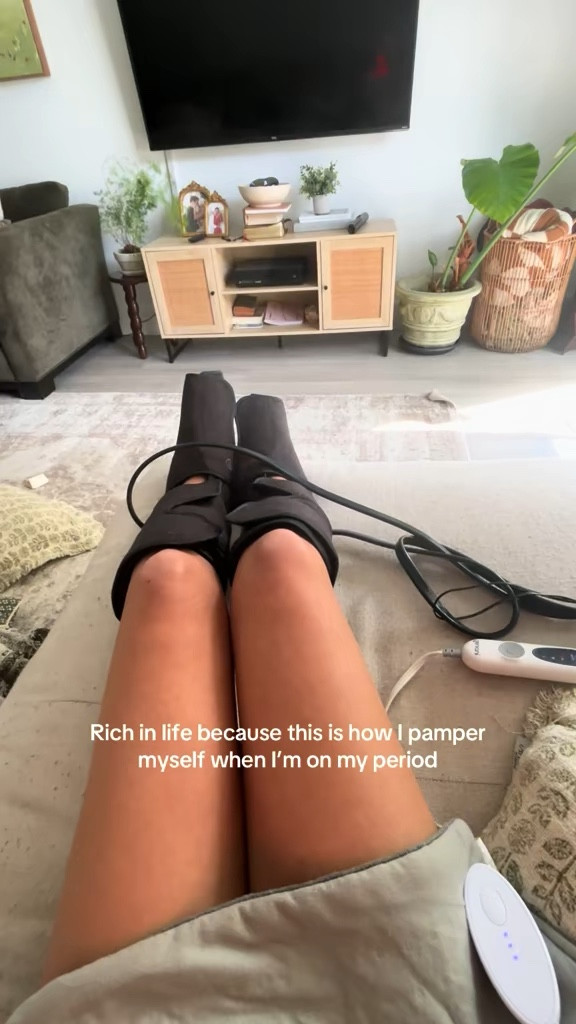 @Hyperice is the brand of compression boots I recommend! I have the knock off from Tik Tok shop - but there are plenty of great ones that are also more affordable!

#LTKselfcare #LTKdayinmylife #LTKActive