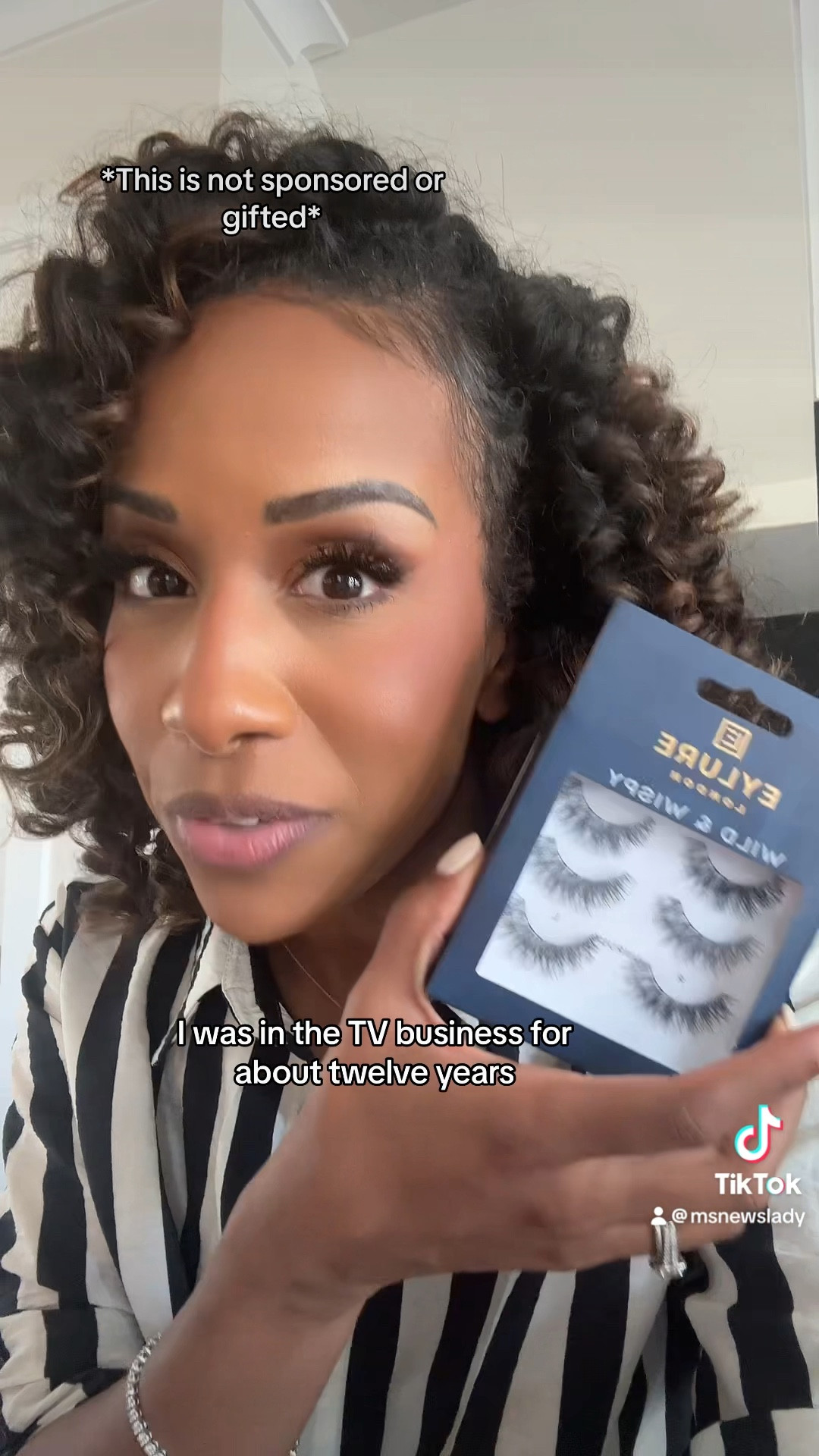 Best natural lashes out there if you ask me 😌#LTKbeauty

#LTKGiftGuide #LTKVideo