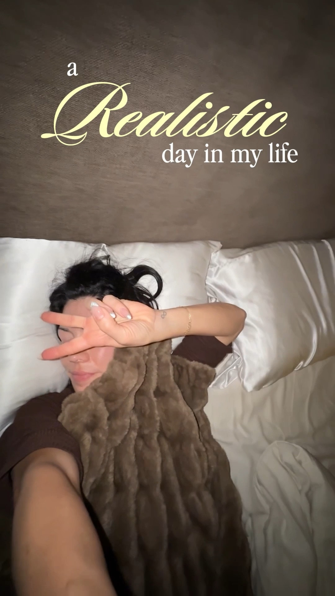 A realistic day during the school year 🫱🏽‍🫲🏾 No snow day for us today which the kids were so sad about 😆. January can be a really hard month to stick to any goal you may have, especially when the weather is cold and the days dark. It can be hard to stay motivated but that’s when discipline takes over; not just with training, but day to day tasks. My biggest tip is to strive to get 1% better everyday, whatever that might look like for you!
 @nordstrom #NordstromPartner

@Shop.LTK #liketkit liketk.it

#LTKActive #LTKmorningroutine #LTKdayinmylife