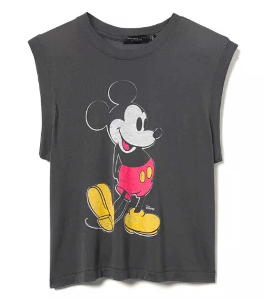 Junk food clothing truly has some of the cutest Disney tees of all time 😍 found these cute ones on the Bloomingdale’s site 🙌

#LTKSeasonal #LTKootd