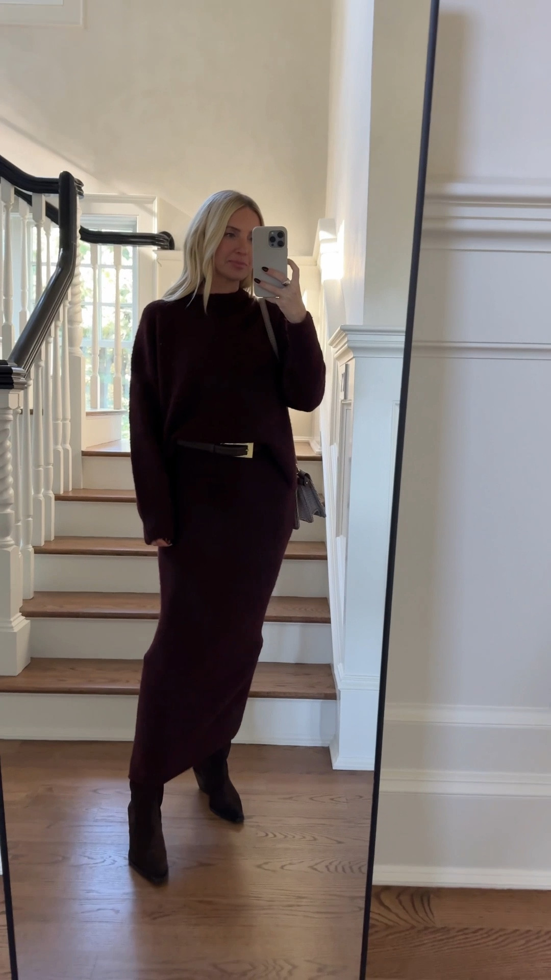 Can’t wait to wear this matching sweater and skirt all fall/winter. It’s so comfortable and easy to throw on!

Sweater: small
Skirt: xsmall 

#LTKSeasonal