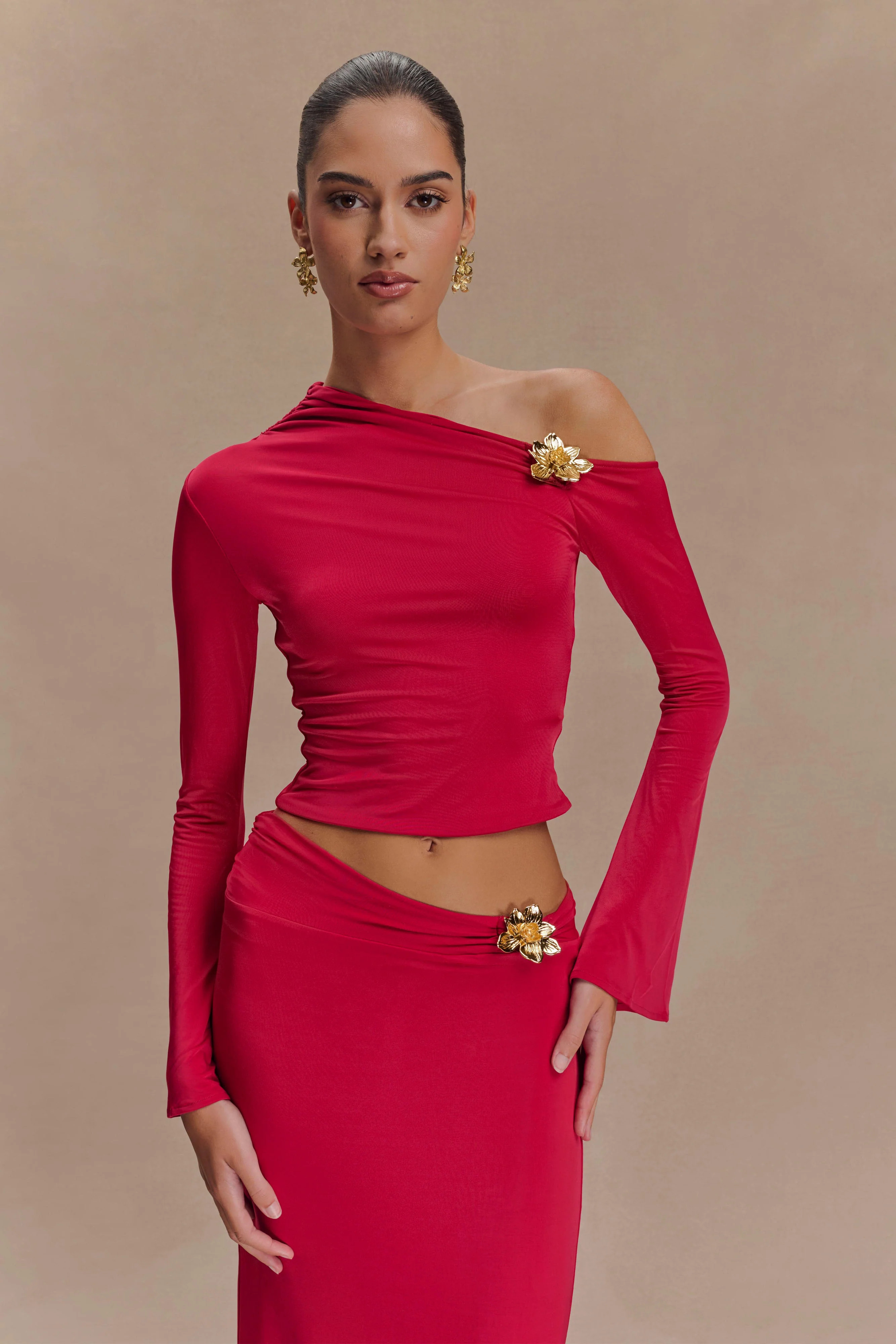 Ainsley Asymmetrical Long Sleeve Top With Floral Hardware - Fuchsia Pi | MESHKI US