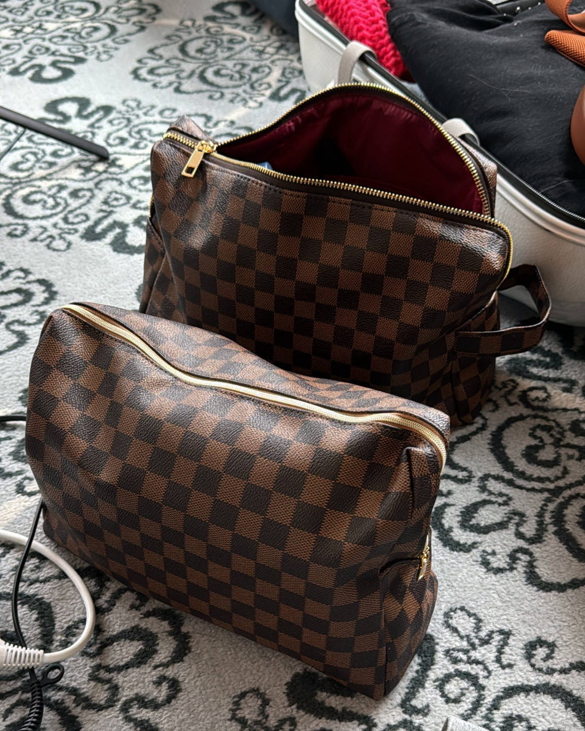 Loooove these designer-inspired bags from Walmart bags! 



#LTKFindsUnder50 #LTKStyleTip #LTKTravel