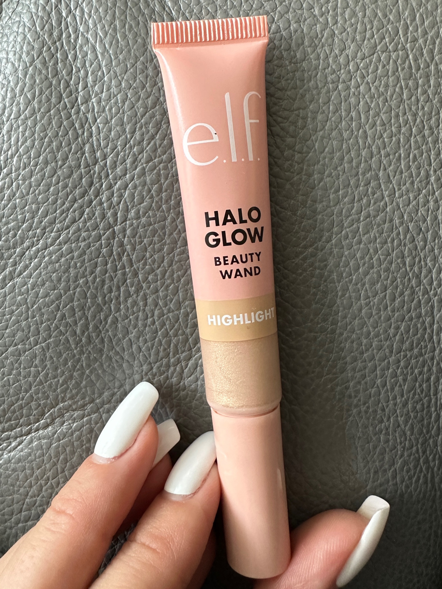 elfbar elfa kaufen Amazon.com: e.l.f. Halo Glow Highlight Beauty Wand, Liquid Highlighter Wand  For Luminous, Glowing Skin, Buildable Formula, Vegan &  Cruelty-free,Champagne Campaign : Beauty & Personal Care