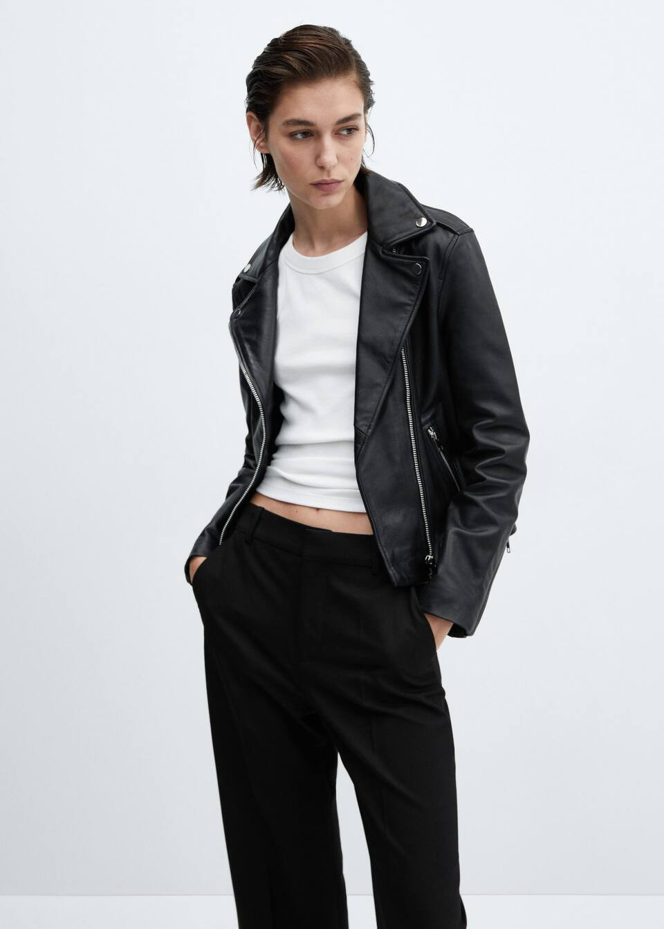 Blouson biker en cuir -  Femme | Mango France | MANGO (FR)