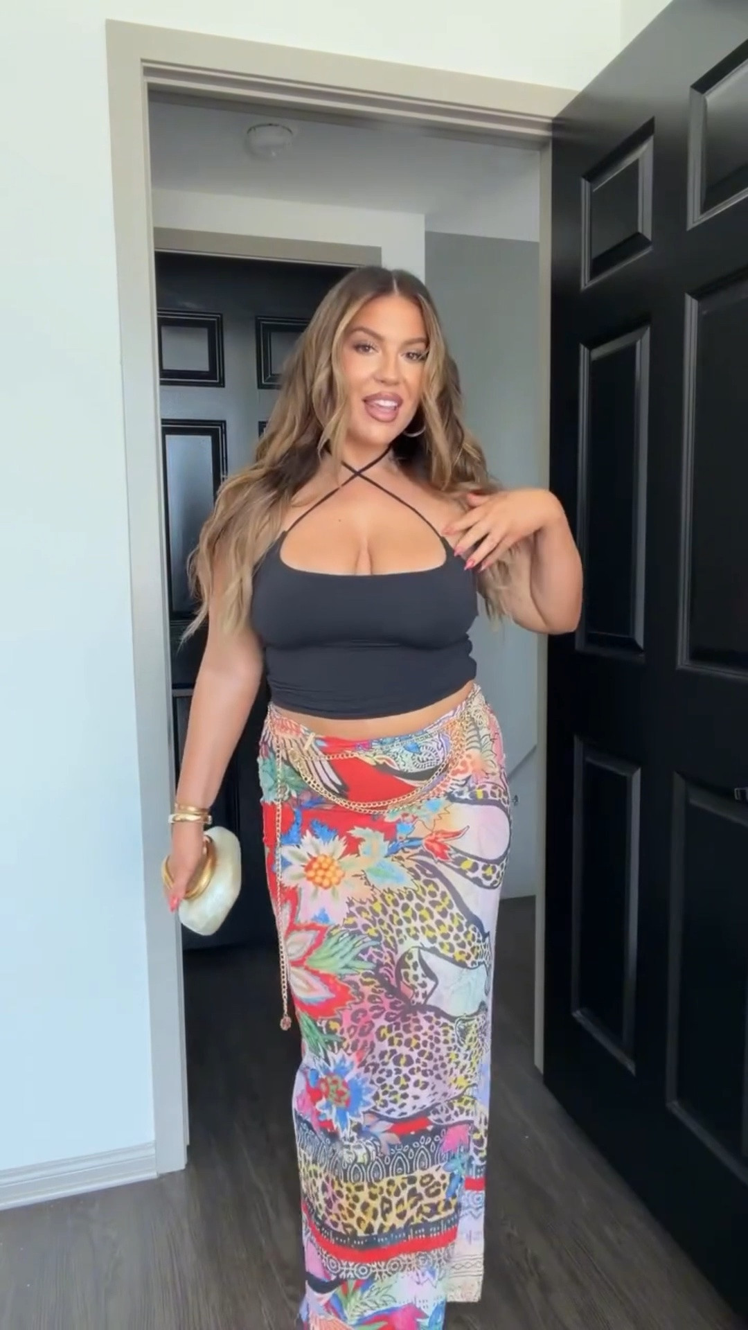 🗣️Ditch the bras! Amazon Built-In Bra Tops! Wearing my reg L in all styles! 💃🏻

#builtinbratop #midsizefashion #amazonfind