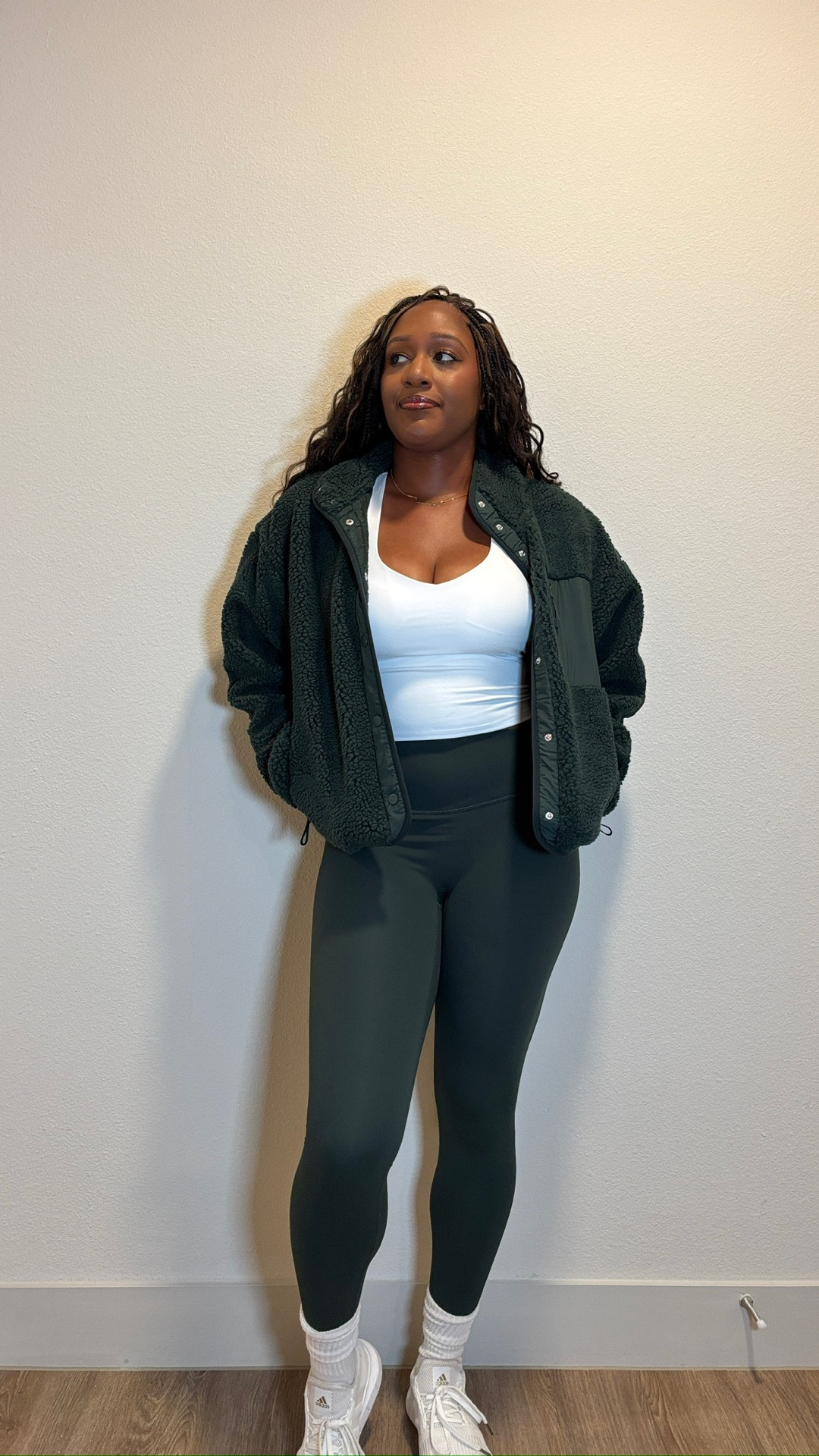 Super cozy and cute activewear set! Wearing a medium in all pieces. This color is amazing and perfect for Fall!

#LTKTravel #LTKFindsUnder100 #LTKActive