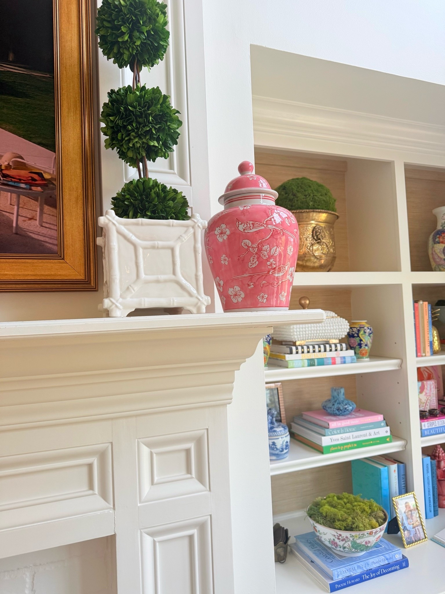 Pink ginger jars are so lovely 🩷🩷

Faux boxwoods 🌳 I’ve had for five years still thriving. Cachetpot chic 🤍🤍

#LTKdayinmylife #LTKHome