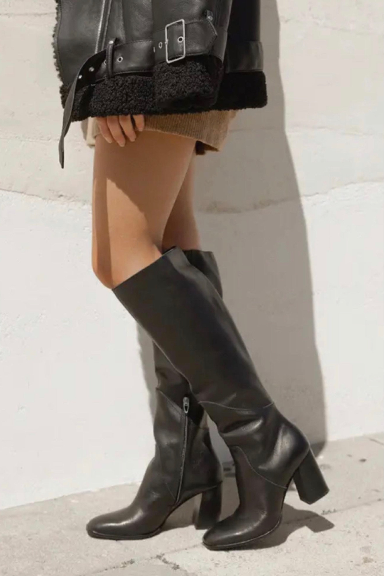 Black boots 
Knee high boots 
Boots 
Nordstrom Anniversary Sale
#ltkstyletip
#ltkshoecrush
#ltkseasonal 
#ltku
#ltkfind
#ltkunder100


#LTKxNSale #LTKsalealert