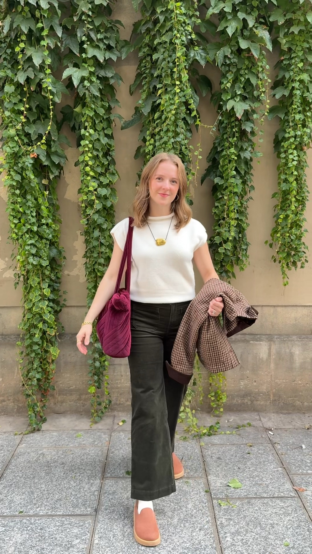 Paris ootd 
Sweater tee mock neck xs
Corduroy wide leg pants 0 petite 
Clogs size down 1/2 size 


#LTKSaleAlert #LTKFindsUnder50 #LTKPetite