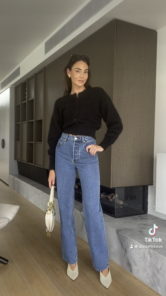 Today in Henne 🤎 living in this cardigan and denim at the moment  

#LTKstyletip #LTKaustralia #LTKSeasonal