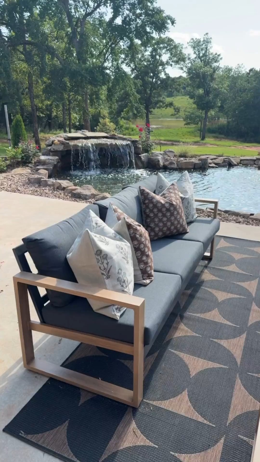 Love these outdoor pillows! 

#LTKHome #LTKSaleAlert