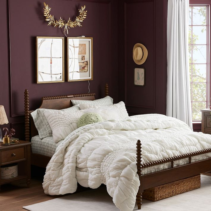 Cream Puff Microfiber Quilt | Pottery Barn Teen