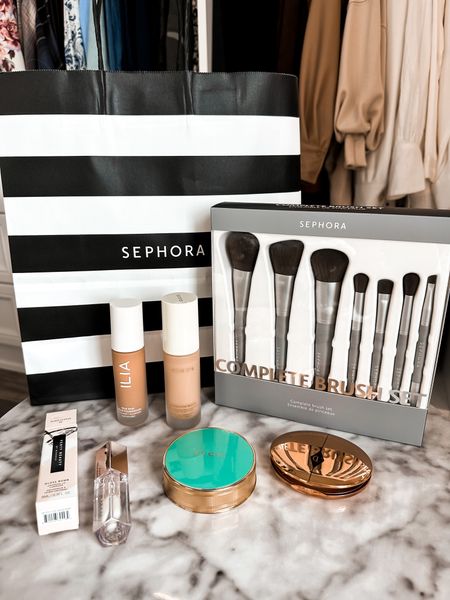 The @Sephora Savings Event is here and I’ve linked some of my top recommendations!! The Beauty Insider Program is free to join!  Use promo code SAVENOW
 
4/14-4/24: Rouge Members = 20% off
4/18-4/24: VIB Members = 15% off
4/18-4/24: Insiders = 10% off
 
#SephoraPartner #SephoraHaul

#LTKsalealert #LTKbeauty #LTKunder100