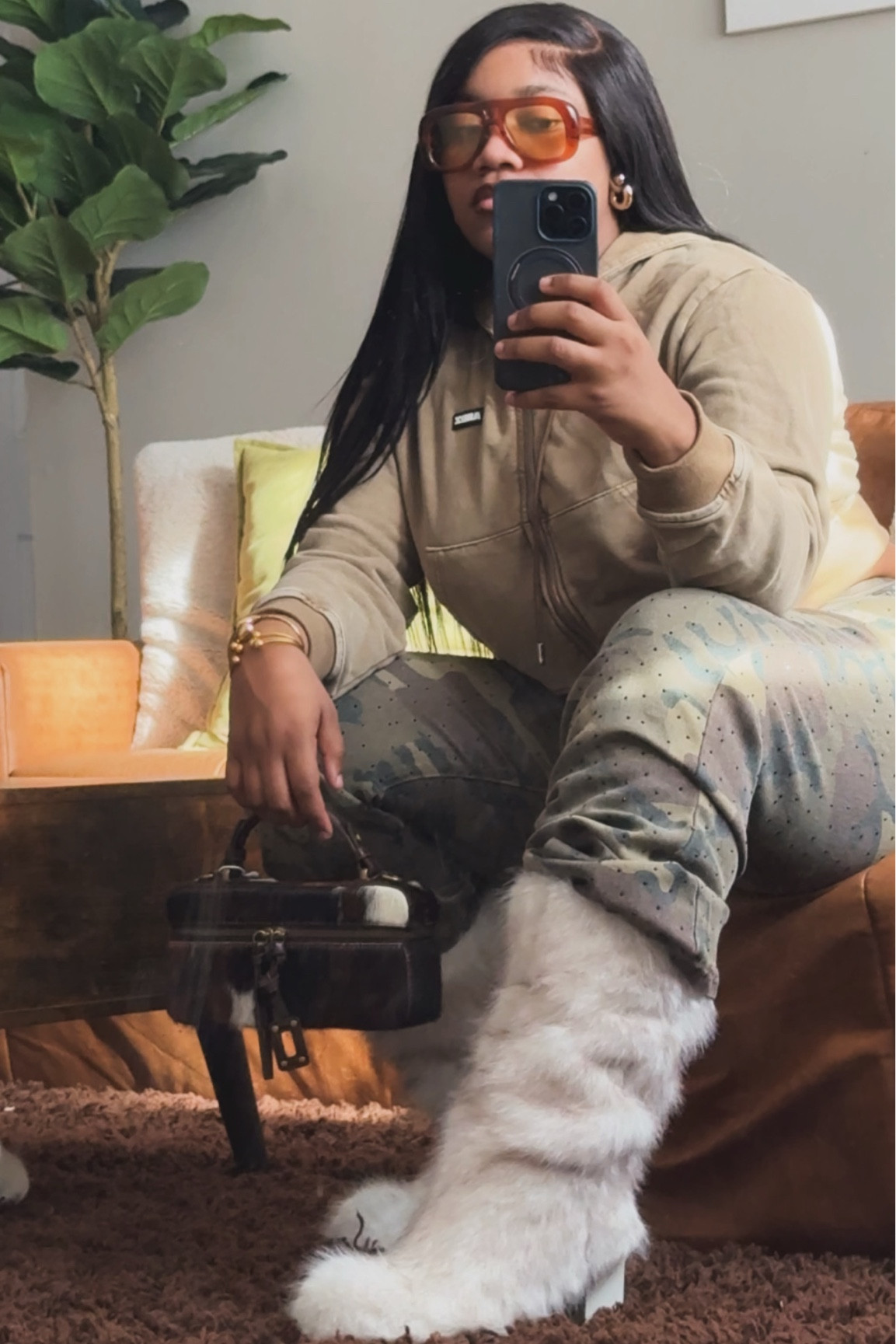 Winter boots that aren’t Uggs lol 

#LTKootd #LTKgrwm #LTKSeasonal