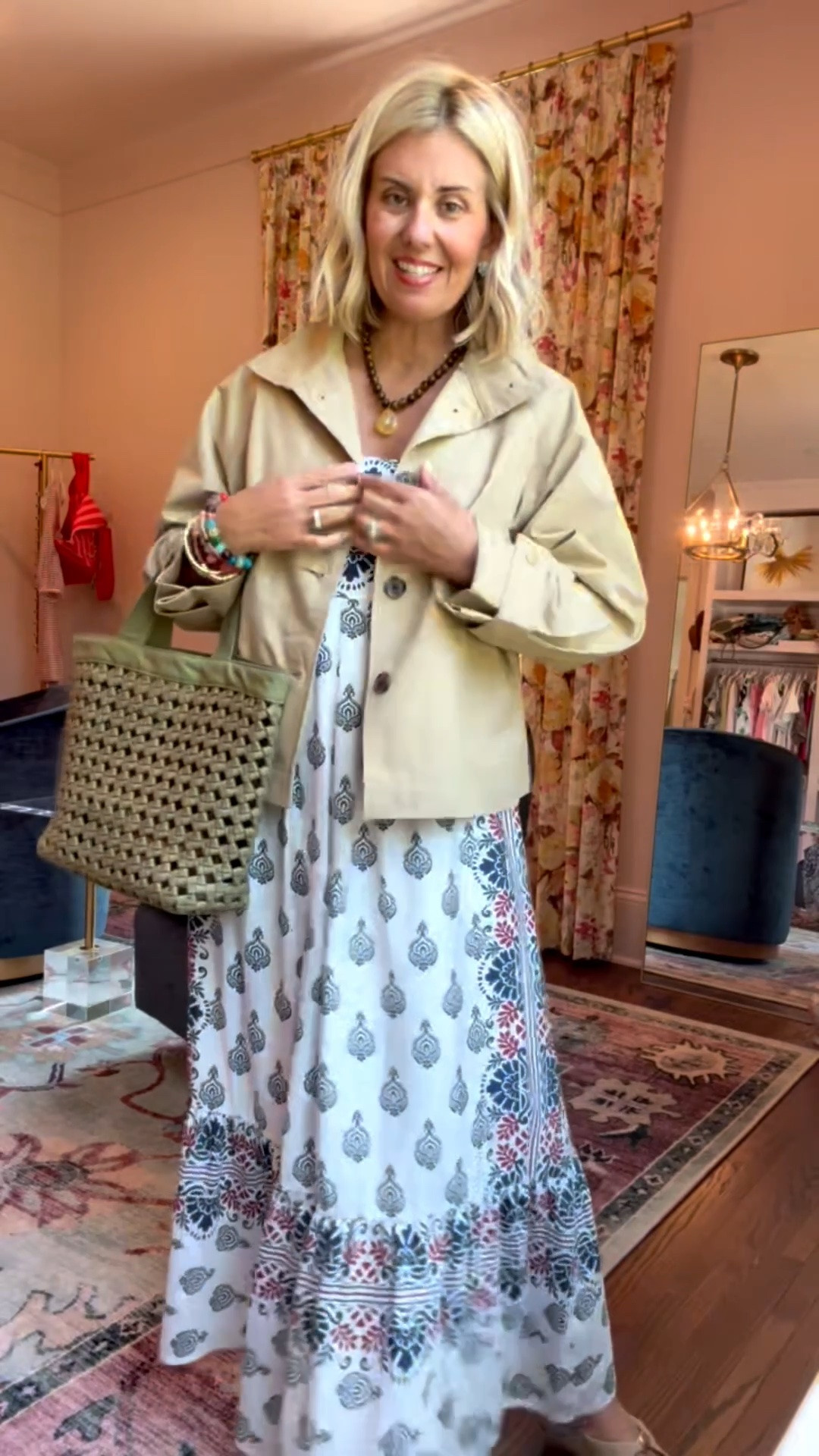 Showing you how I take a fun summer dress and wear it into fall!
Dress & Jacket - xs
Shoes - 7.5 (sized 1/2 down) 

Codes: 
Allie + Bess - Catherine20 

#LTKdayinmylife #LTKOver40 #LTKSaleAlert