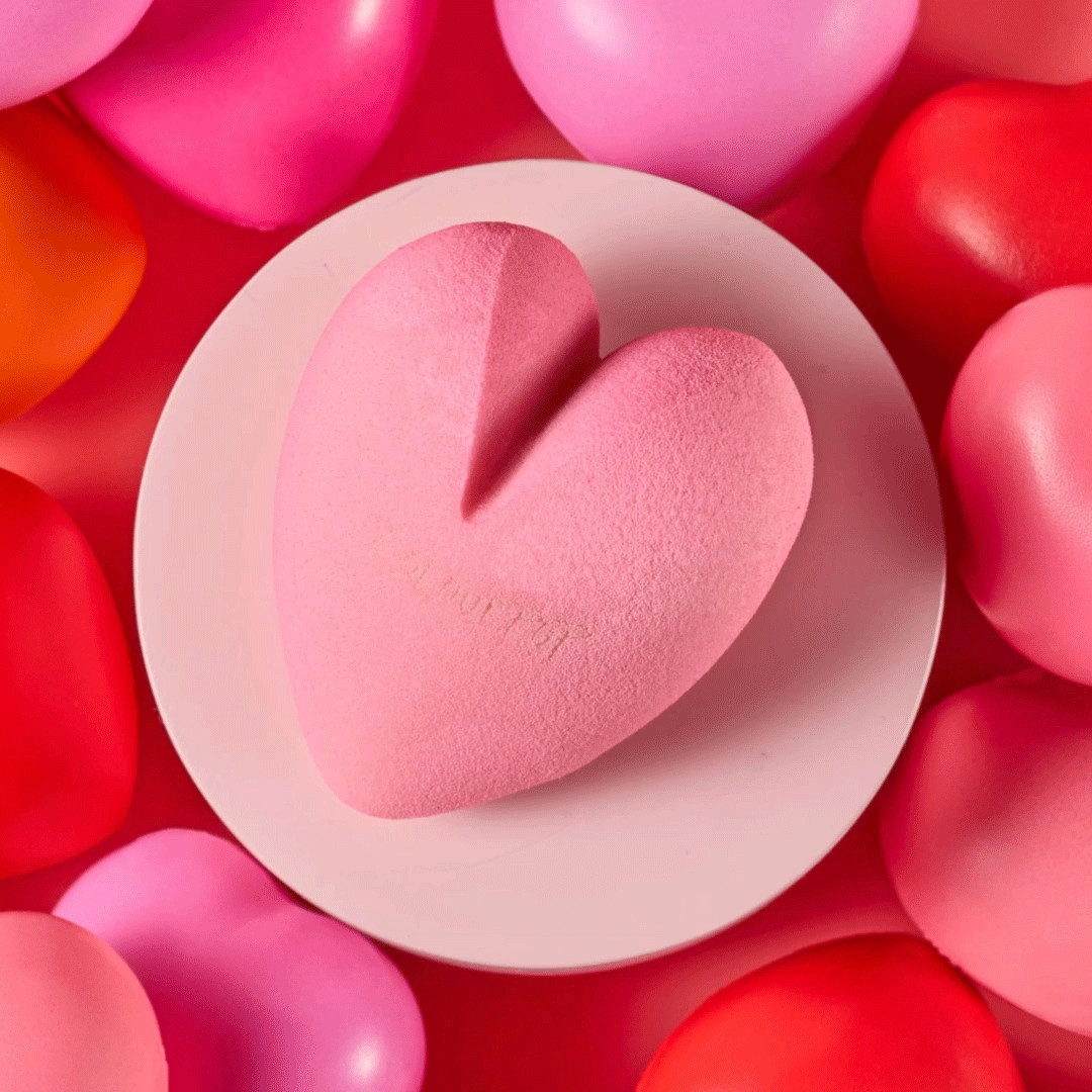 Color-Changing Heart Blending Sponge | Colourpop