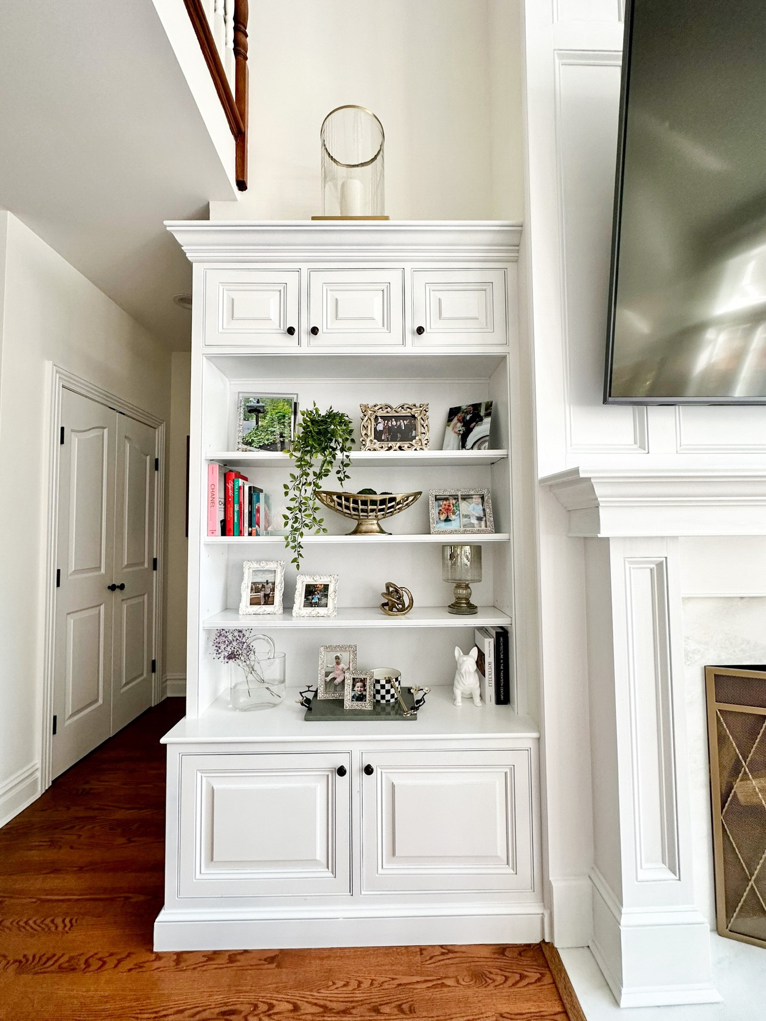 Bookshelf decor

#LTKFind #LTKhome #LTKstyletip