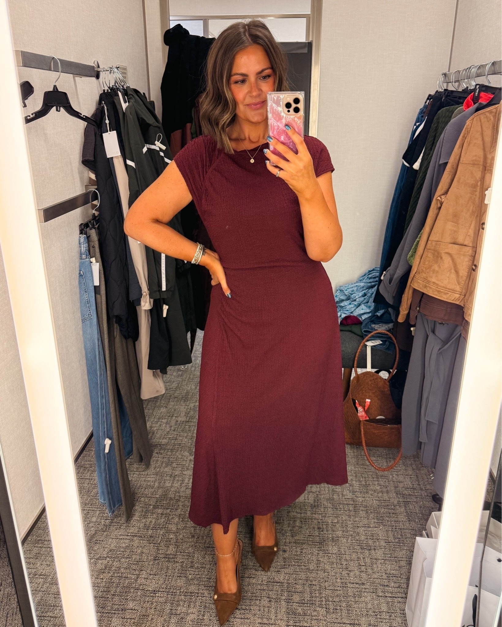 The perfect work dress from Nordstrom! I am wearing a large!

fall fashion, new arrivals, watchnow, finds under 100, finds under 50, Courtney Hamilton

#LTKSeasonal #LTKootd #LTKWorkwear