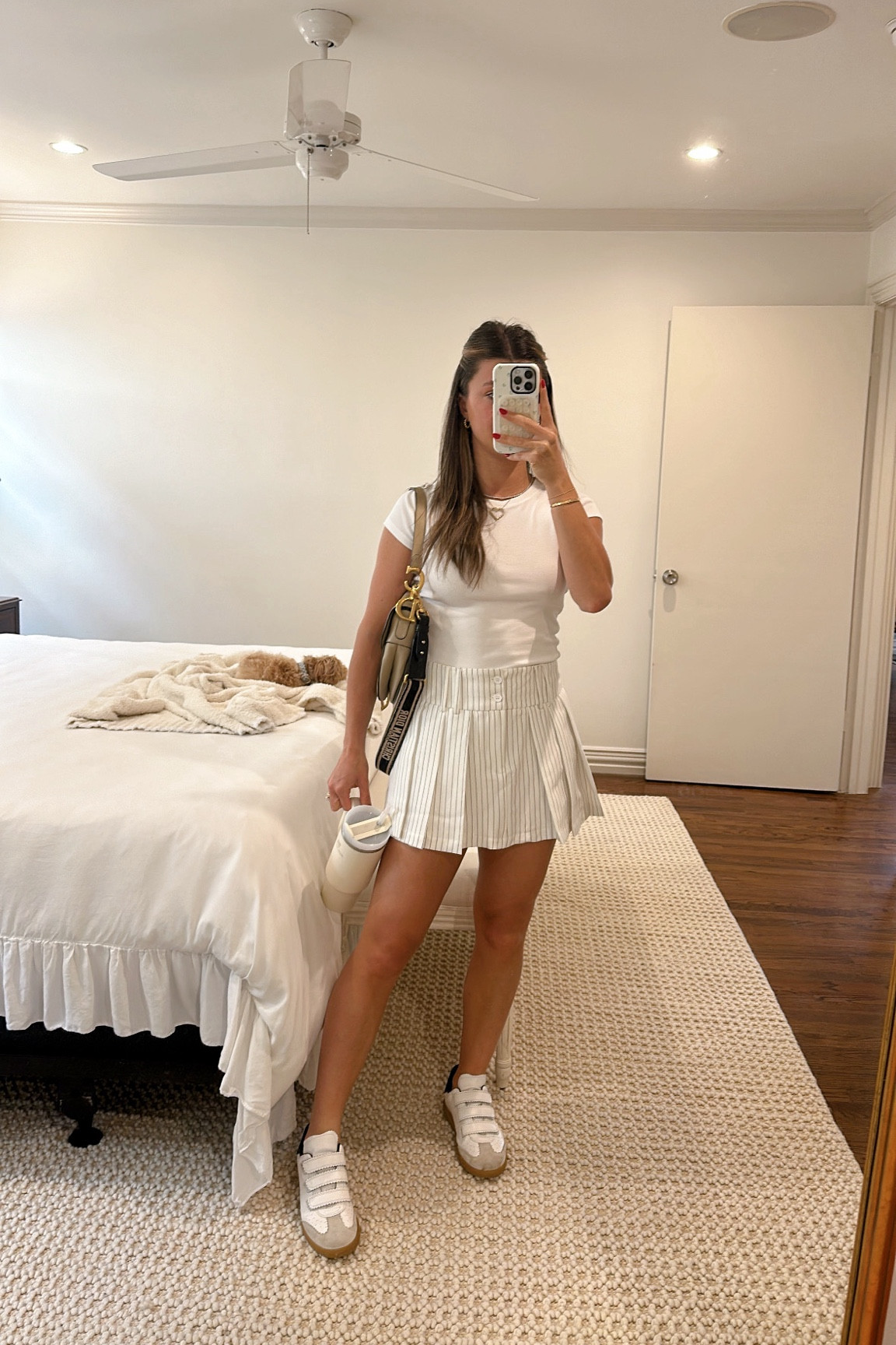 Yesterday’s OOTG⚾️🤍

Top - small
Skirt - small, sold out but linked similar ones
Shoes - TTS