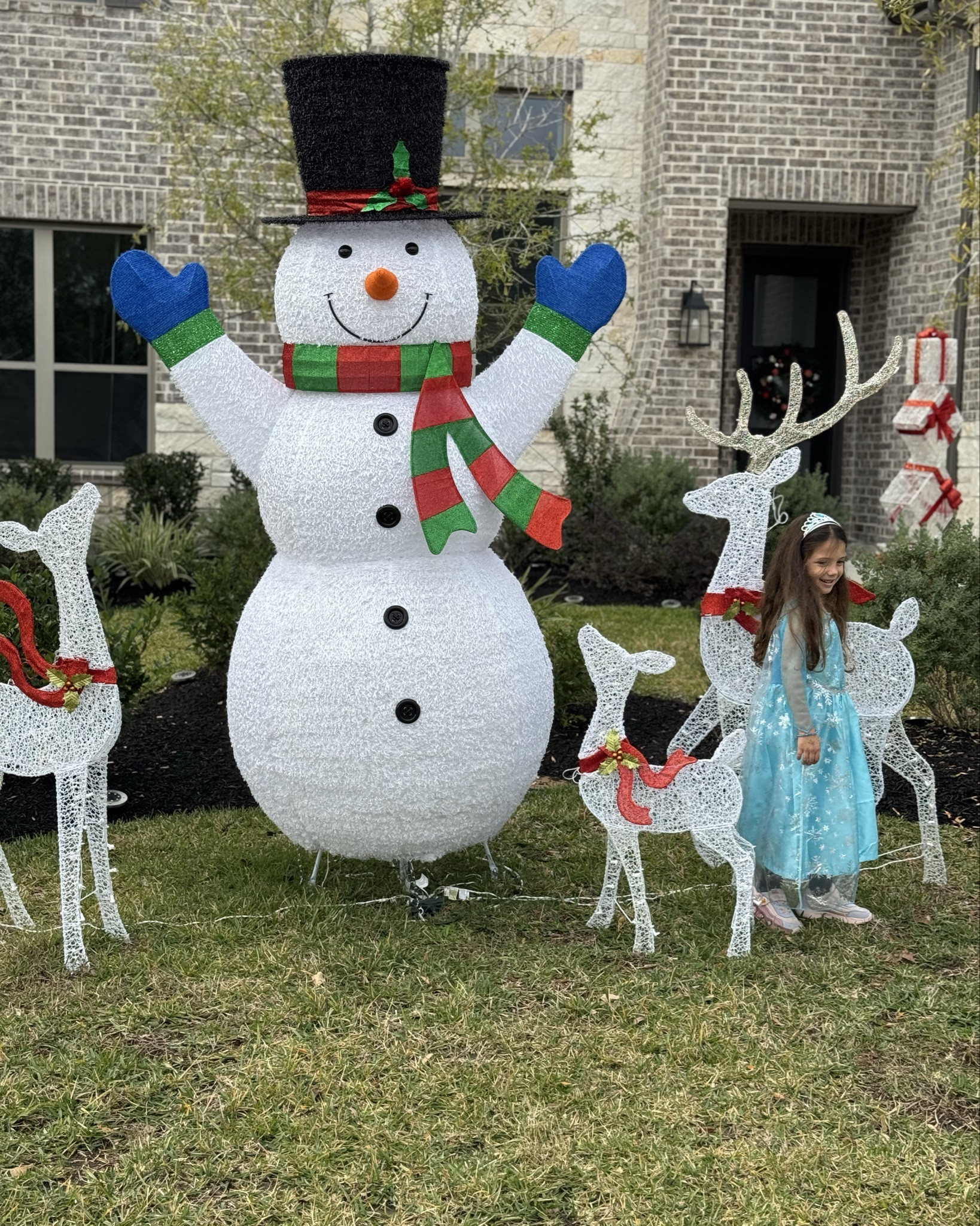 All Holiday decorations in Home Depot are now 50% OFF 
Get ready for the next season ❤️ 
I wish I knew that before 🎅

#LTKSeasonal #LTKHoliday #LTKSaleAlert