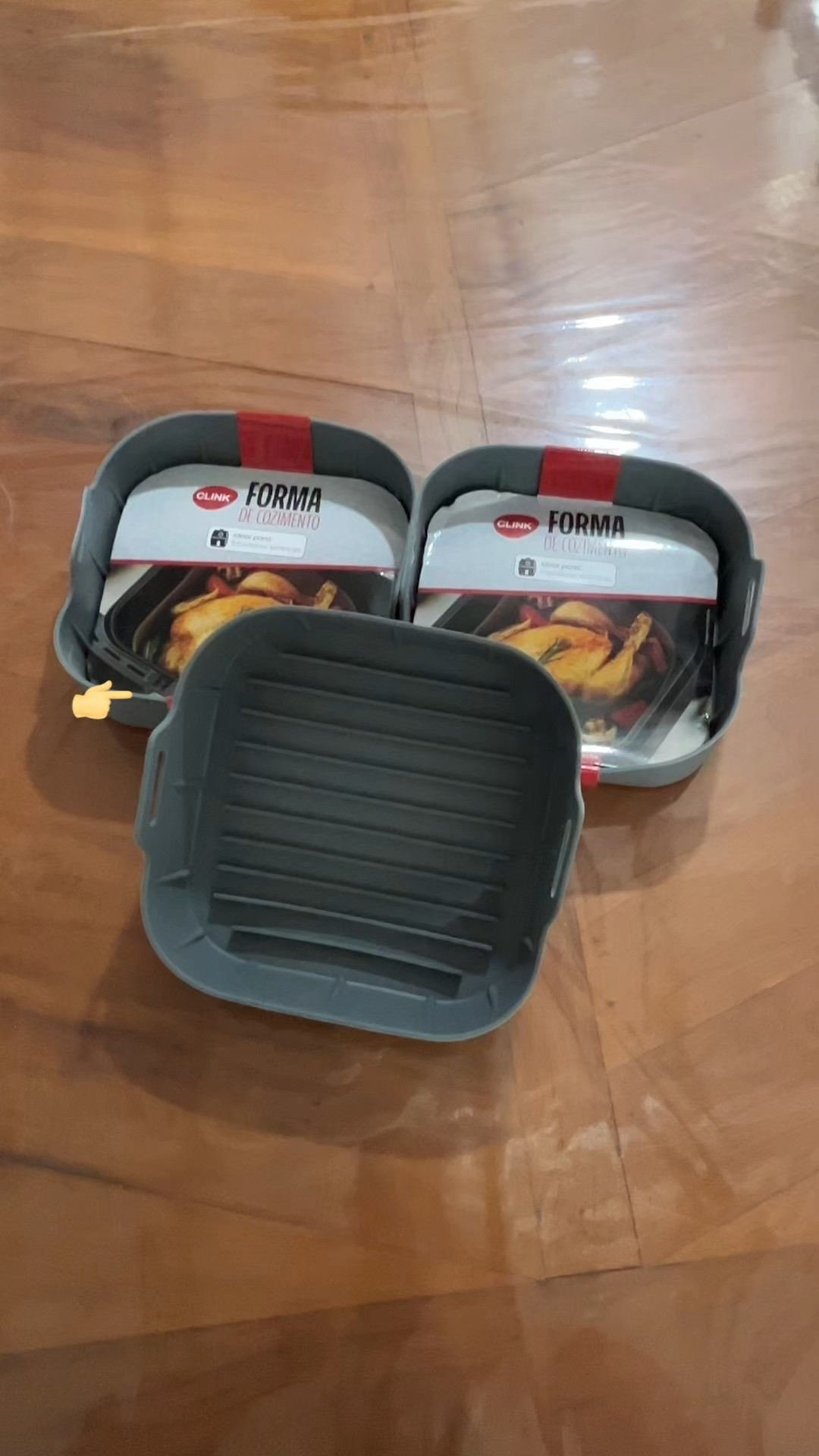 🚨 Se você tem AIR FRYER, você PRECISA disso! 😱

Achei essa forma de silicone e simplesmente não sei como vivi sem! 🤌

✔️ Assa de tudo: pão de alho, frango, legumes, carnes…
✔️ Não gruda.
✔️ Não suja a air fryer.
✔️ Fácil de lavar.
✔️ E ainda protege seu eletrodoméstico!

Comprei logo 3, porque né… dona de casa esperta não brinca! 😂

💬 Me conta aqui se você já tem ou quer o link!

🔥 Já salva pra não perder e compartilha com a amiga que AMA uma praticidade!


#Achadinhos #DicasDeCasa #AirFryer #DonaDeCasa #Promoção #Organização #CozinhaPrática #Utilidades #LarPerfeito
#AchadinhosDeCasa #CasaArrumada #Promo 

#LTKhome #LTKbrasil