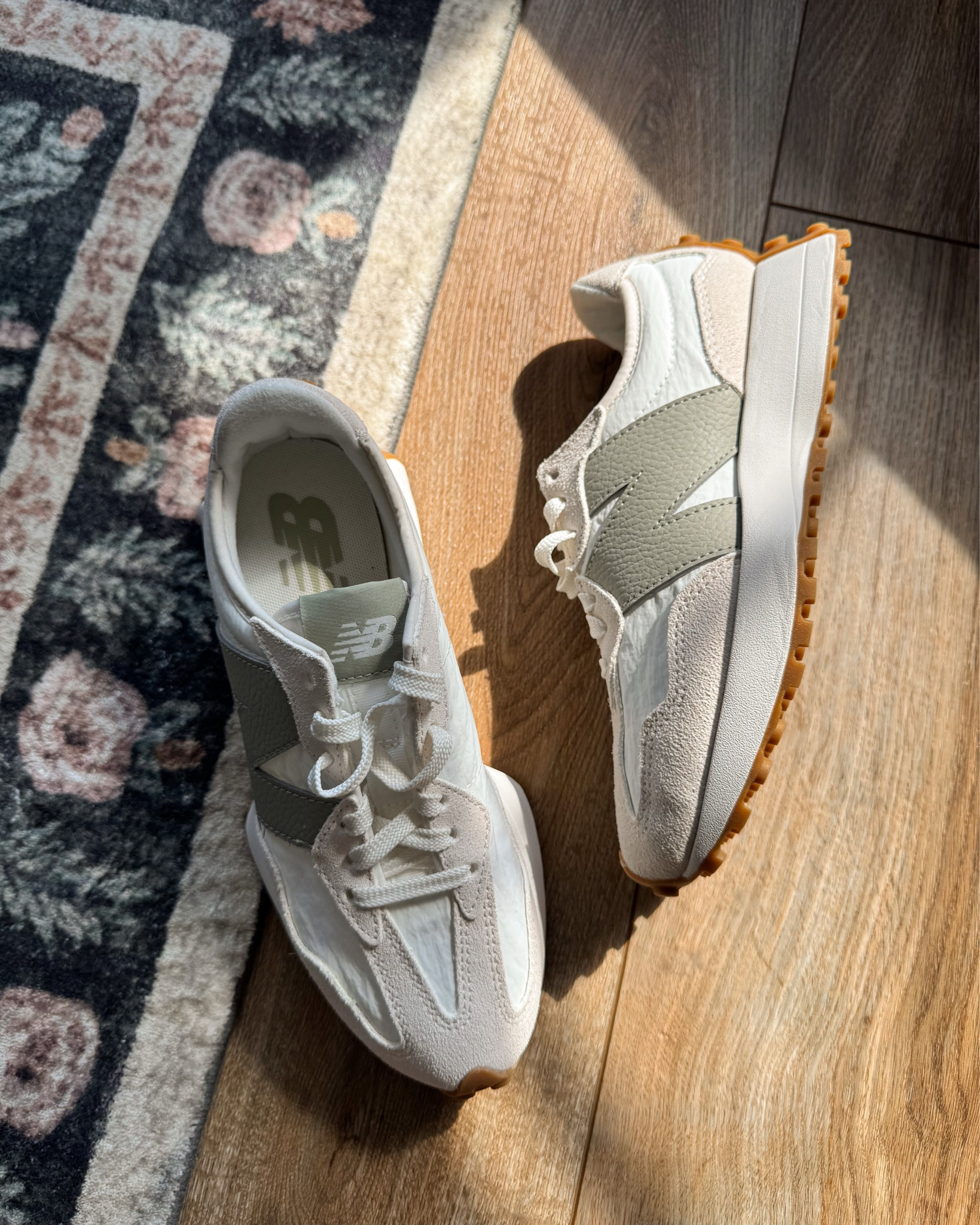 winter shoes on repeat! 

#LTKActive #LTKSeasonal #LTKHome