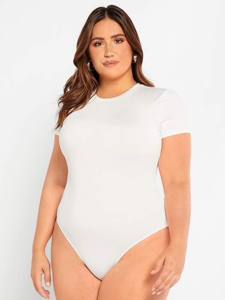 evoluSHEIN Plus Solid Round Neck Bodysuit | SHEIN