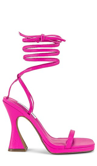 Lafayette Heel in Fuchsia | Revolve Clothing (Global)