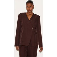 Dark Brown Tailored Woven Asymmetric Blazer, Dark Brown | PrettyLittleThing UK