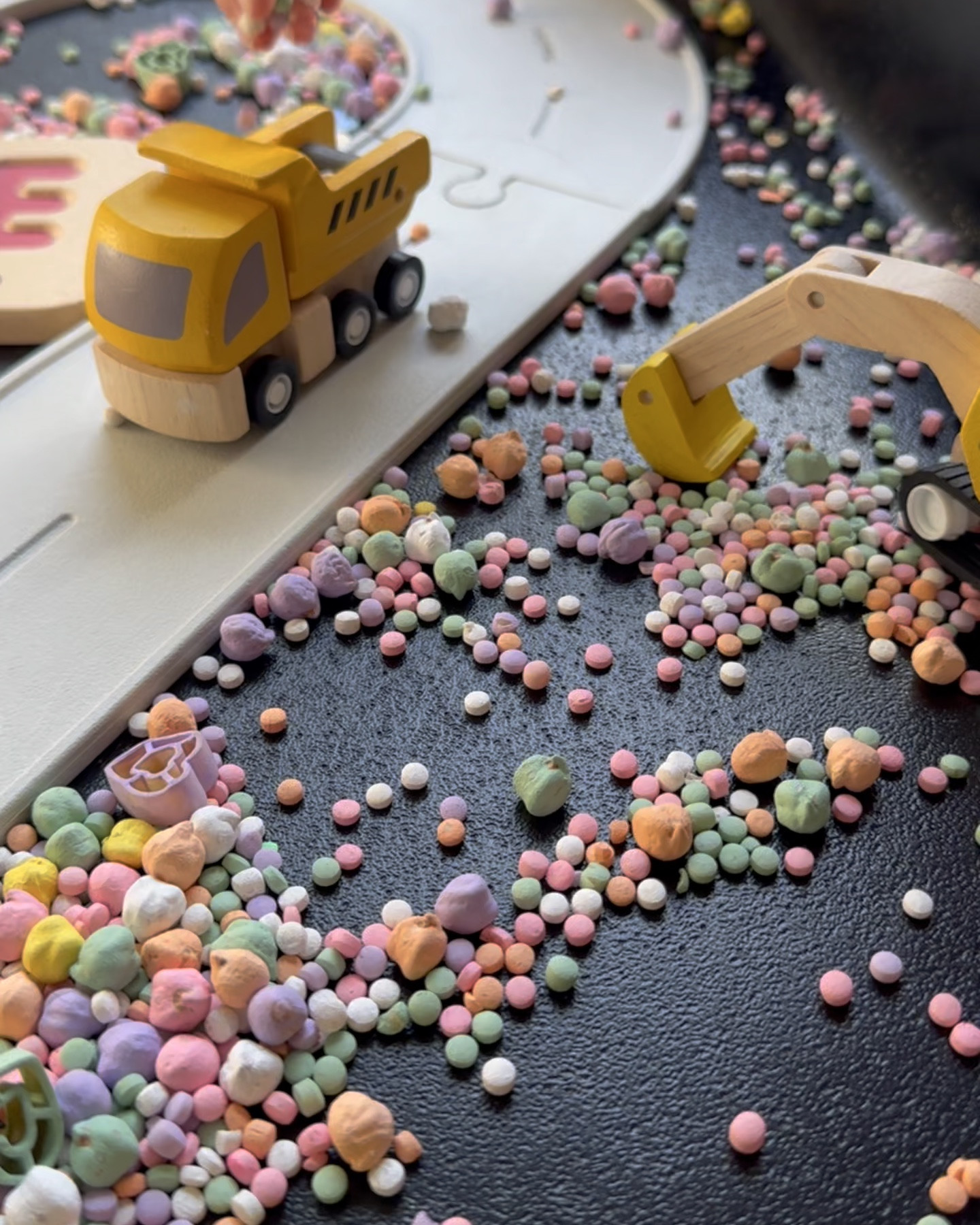 Love is a truck 💛 



#LTKValentine #LTKKids #LTKmomlife