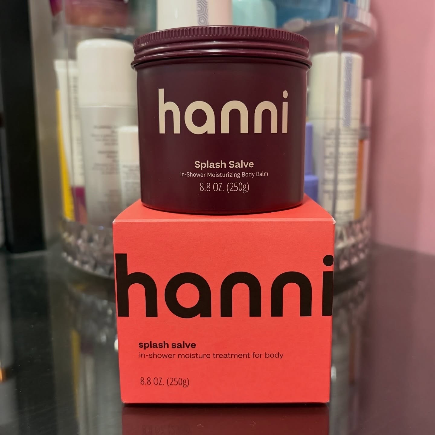 ⭐️PRODUCT REVIEW⭐️

This product was gifted to me by @hannismooth in exchange for my honest review.

Hanni Splash Salve is a new type of product to me. This is an in shower body balm. You are meant to apply this in the shower while your skin is still wet and then gently pat skin dry with a towel. This is a hard balm texture that melts easily in to warm skin. I wasn’t sure about the texture but once I used it in the shower and saw how it melted into my skin it made complete sense. It is so buttery and leaves skin feeling deeply nourished and soft. This has a nice light sparkling palmarosa fragrance - the formula also comes in a fragrance free version if you prefer that!

#hanni #splashsalve #productreview #shower #ugc