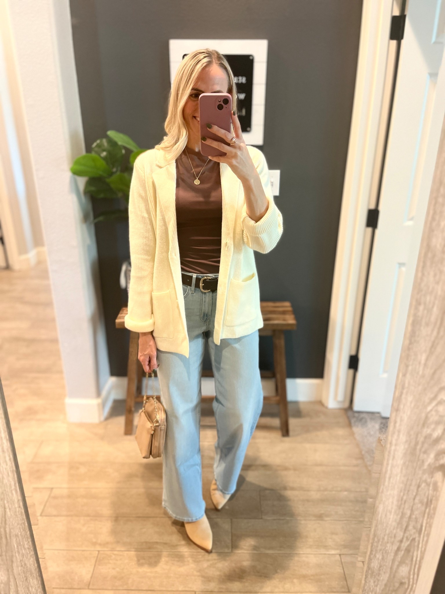 Smart casual//teacher outfit // workwear// fall fashion 

Wide leg jeans, slim tee, sweater blazer, booties and a belt! 

#LTKWorkwear