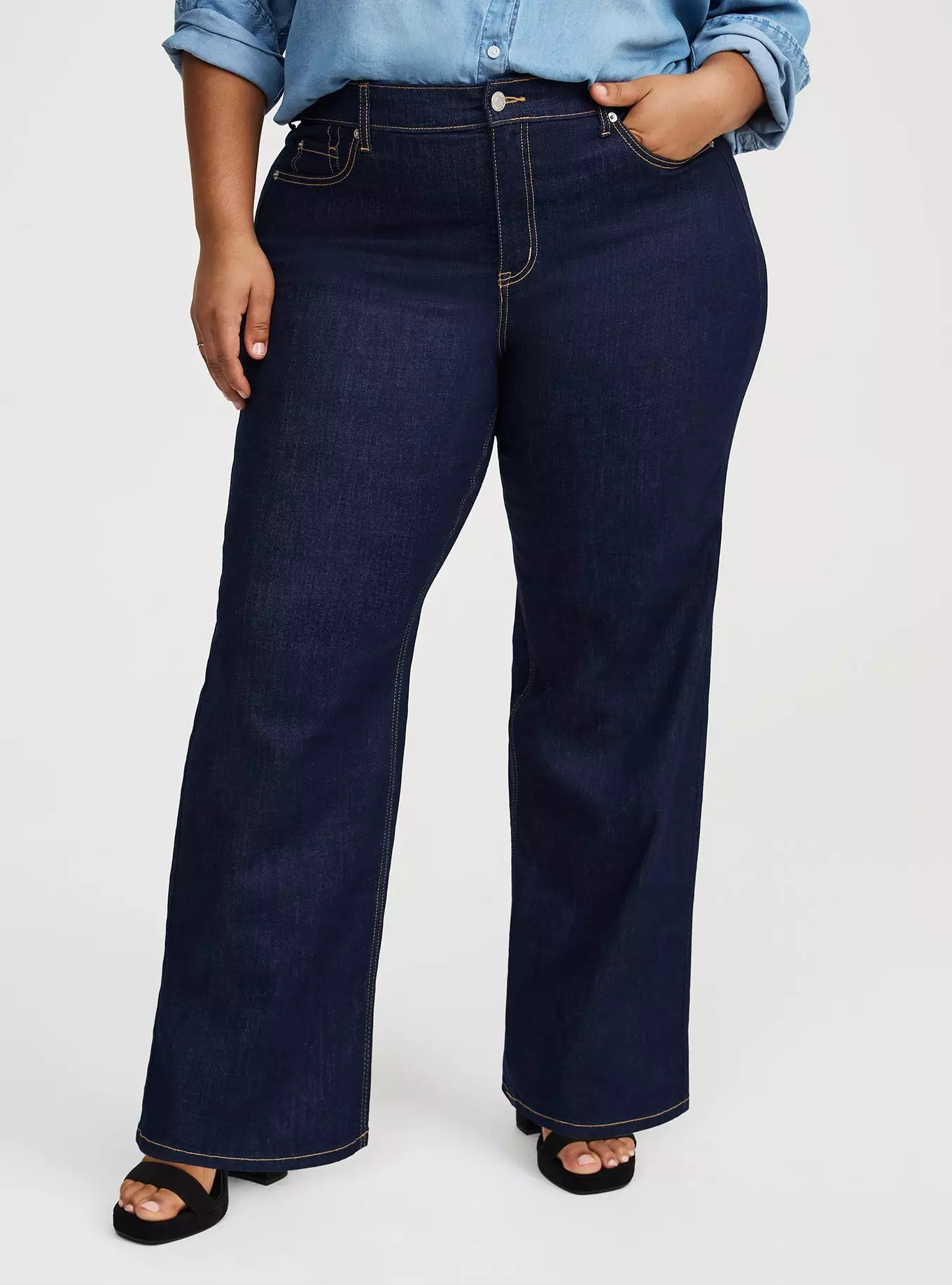 High-Rise Wide-Leg Jean | Torrid (US & Canada)